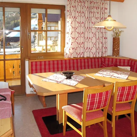 Garni Royal-2 By Interhome