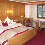 Appartement Garni Royal-2 By Interhome